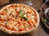 Seafood Pizza