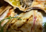 Syrian Mixcan Sausage Sandwich