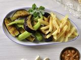 Tahabesh French Fries Sandwich