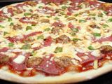 Salami Pizza