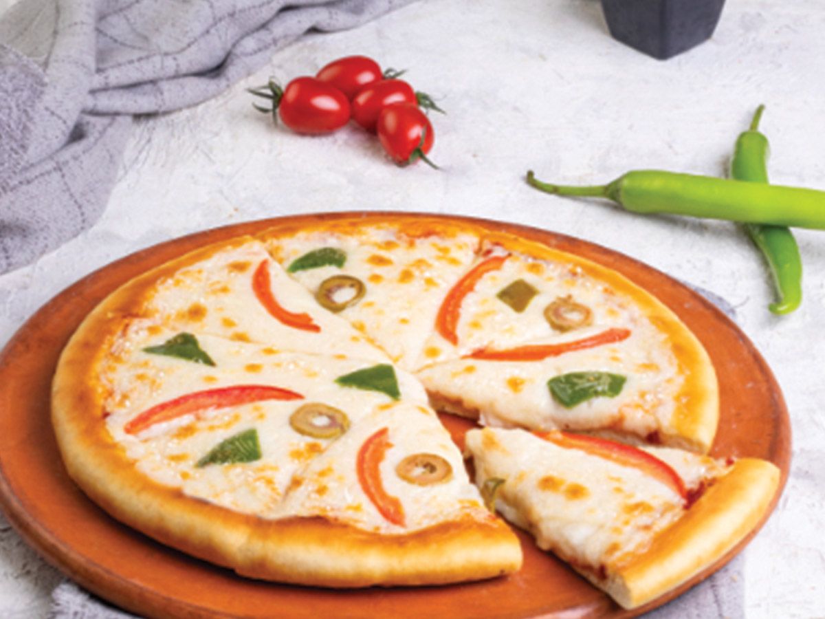 Tuna pizza