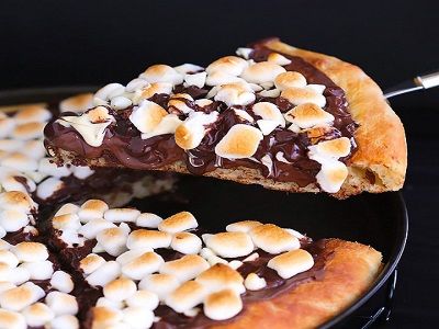 Sweet Pizza