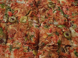 Tuna Oriental Pizza
