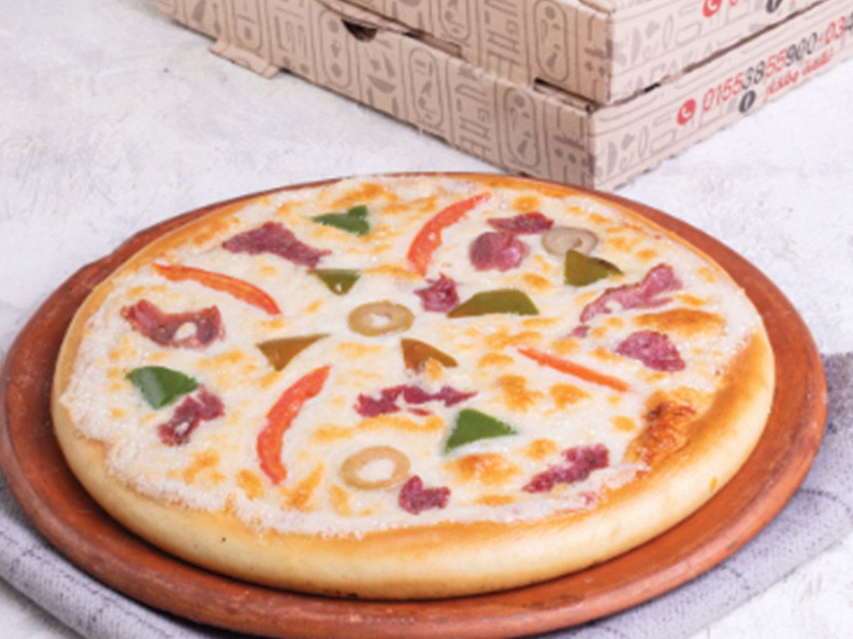 mix Meat pizza