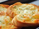 Bread With Garlic And Cheese