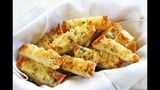 Toasted Bread With Garlic Dip