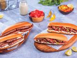 Minced Oriental Sausage Sandwich