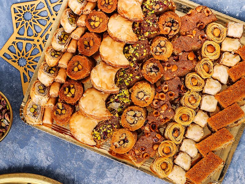 Mix Oriental Dessert Platter