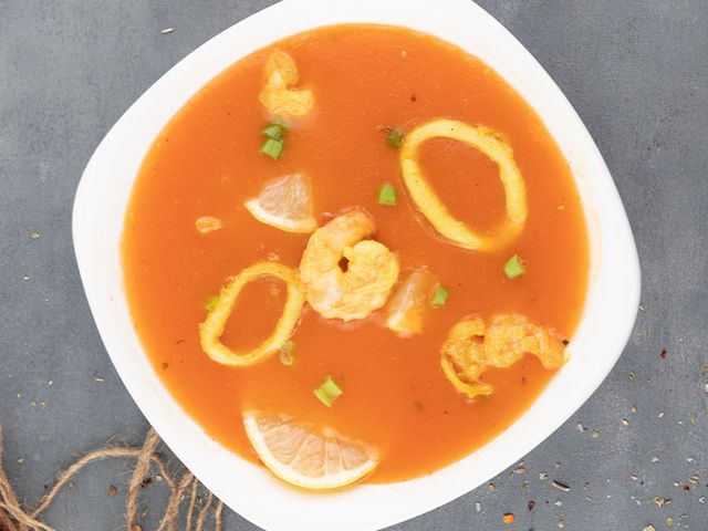 Shrimp Soup With Red Sauce