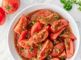 Tomato With Garlic