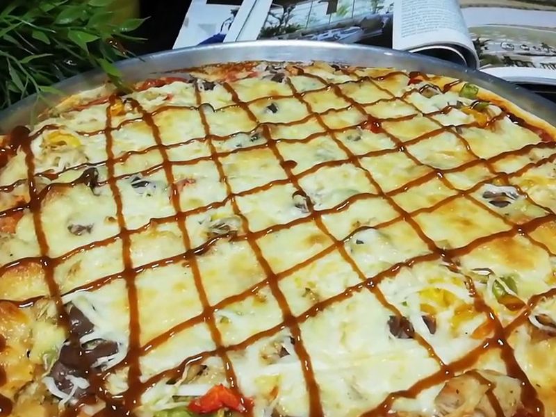 Large BBQ Pie