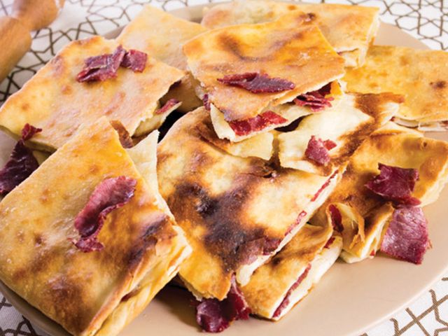 Pastrami Feteera