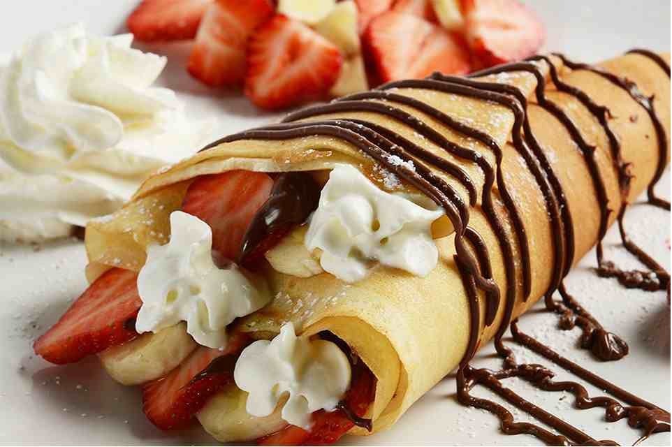 Nutella Chocolate And Strawberry Crepe