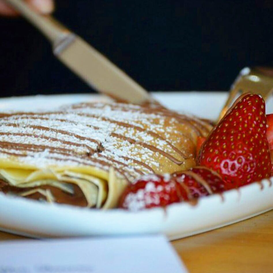 Qeshta And Honey Crepe