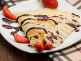 Nutella Chocolate With Twix Chocolate Crepe