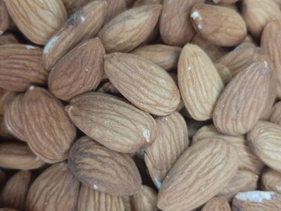 Raw Almonds
