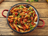 Oriental Sausage Pasta With Red Sauce