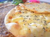 Mix Cheese Manoucheh