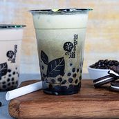 Matcha Oreo Milk Tea